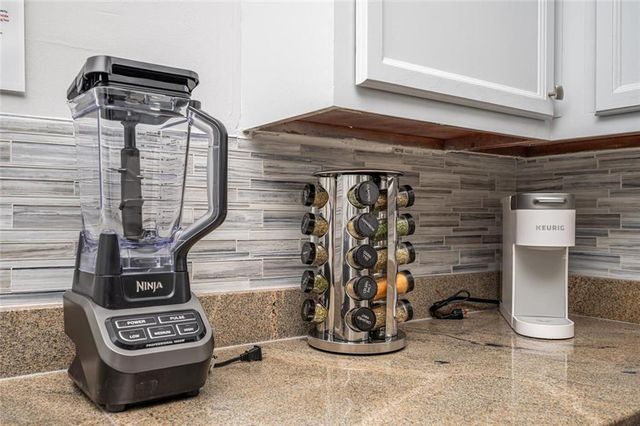 177 Silver Springs SW Circle, Atlanta, GA 30310