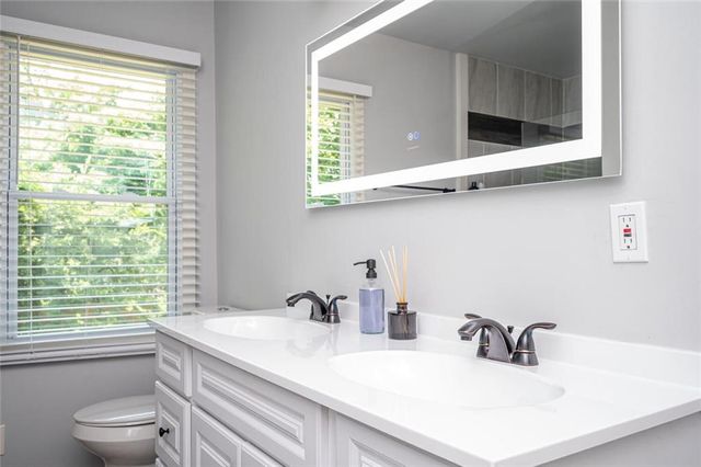 177 Silver Springs SW Circle, Atlanta, GA 30310