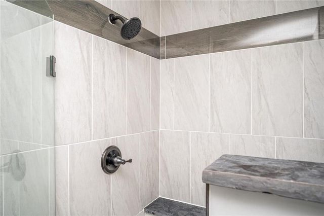 177 Silver Springs SW Circle, Atlanta, GA 30310