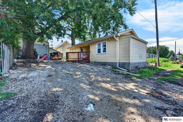3516 X Street, Omaha, NE 68107