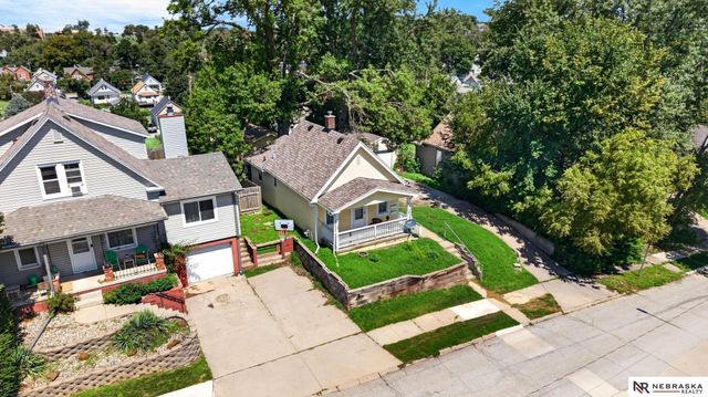 3516 X Street, Omaha, NE 68107