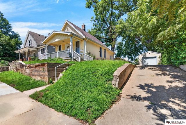 3516 X Street, Omaha, NE 68107