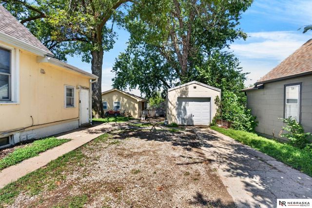 3516 X Street, Omaha, NE 68107