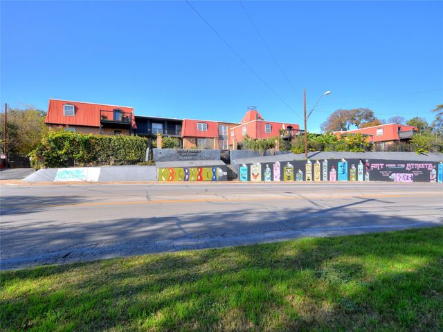 900 S Lamar BLVD 311, Austin, TX 78704