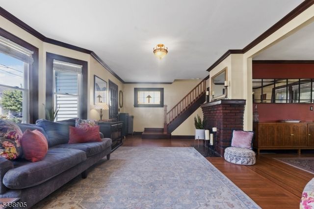 330 Simons Ave, Hackensack City, NJ 07601