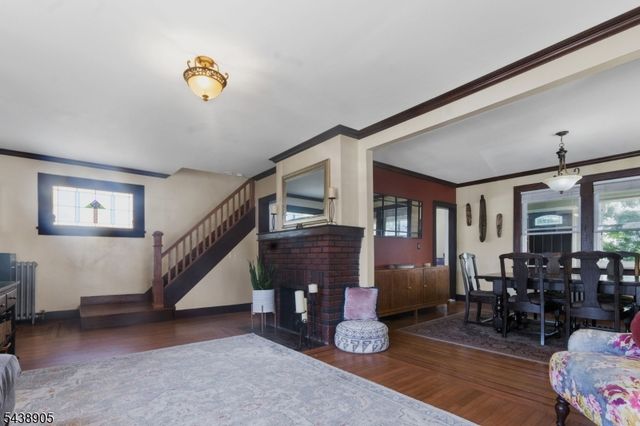 330 Simons Ave, Hackensack City, NJ 07601