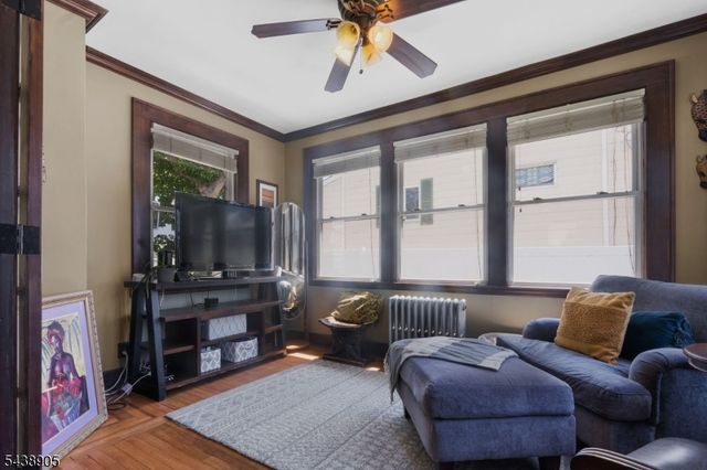 330 Simons Ave, Hackensack City, NJ 07601