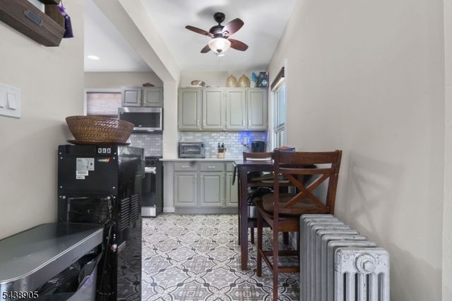 330 Simons Ave, Hackensack City, NJ 07601