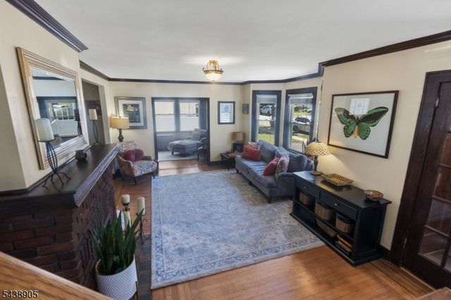 330 Simons Ave, Hackensack City, NJ 07601