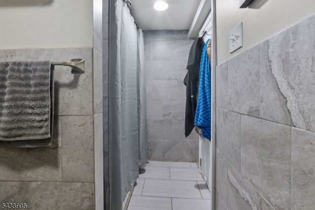 330 Simons Ave, Hackensack City, NJ 07601
