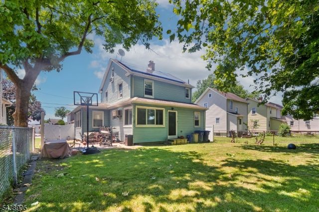 330 Simons Ave, Hackensack City, NJ 07601
