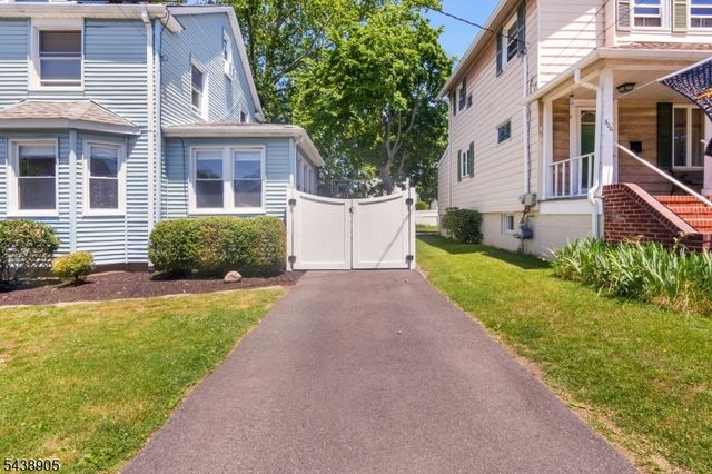 330 Simons Ave, Hackensack City, NJ 07601