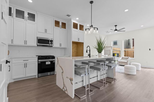 6818 Avenue F Unit B, Houston, TX 77011