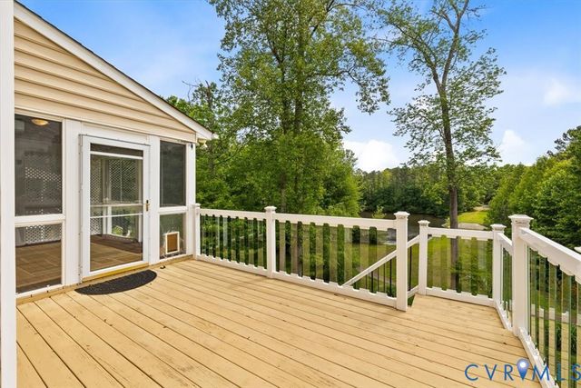 7635 Patriots Landing Pl, Quinton, VA 23141