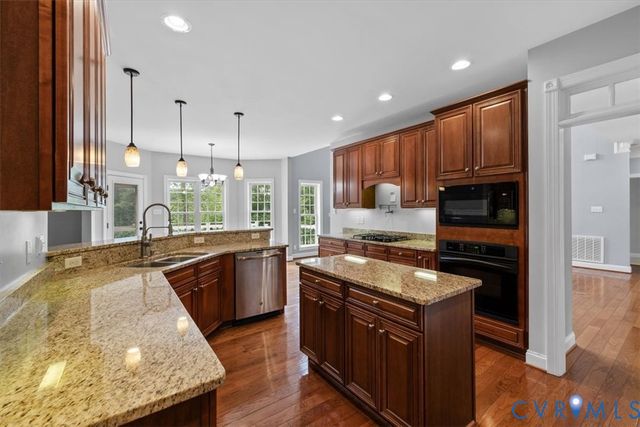 7635 Patriots Landing Pl, Quinton, VA 23141