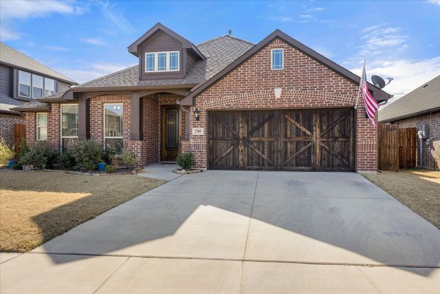 2785 Greenridge Drive, Burleson, TX 76028