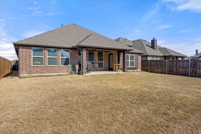 2785 Greenridge Drive, Burleson, TX 76028