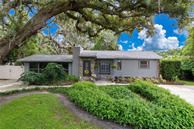 11805 N 51ST STREET, Temple Terrace, FL 33617