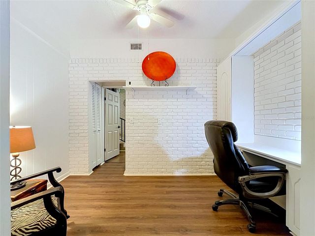 11805 N 51ST STREET, Temple Terrace, FL 33617