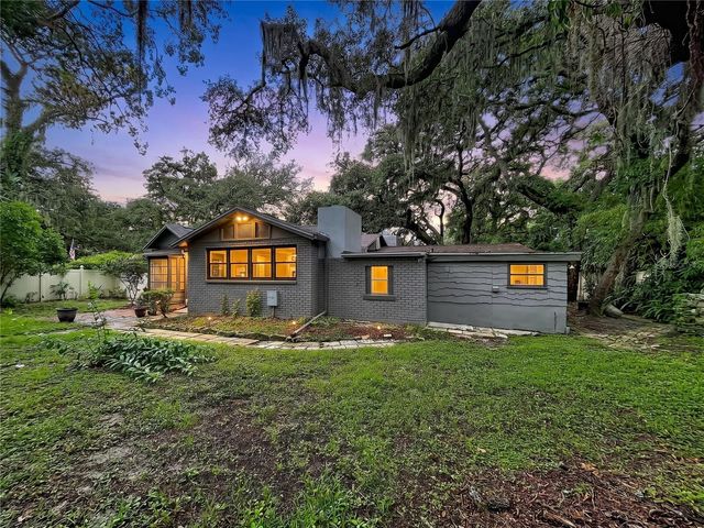 11805 N 51ST STREET, Temple Terrace, FL 33617