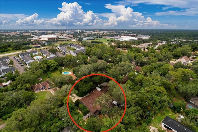 11805 N 51ST STREET, Temple Terrace, FL 33617