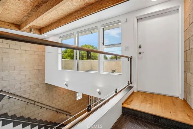 717 N Highland Avenue 21, Los Angeles, CA 90038