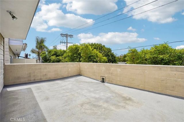 717 N Highland Avenue 21, Los Angeles, CA 90038