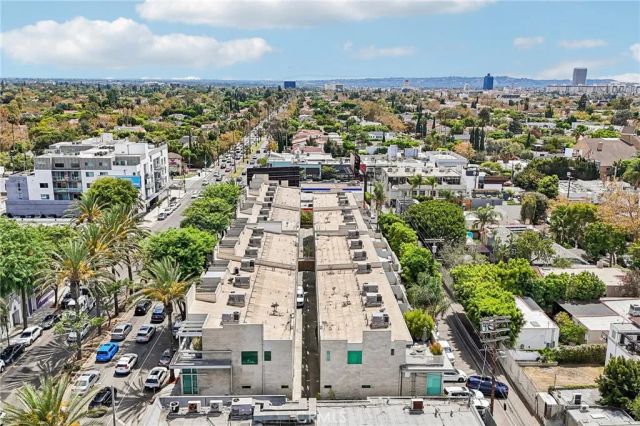 717 N Highland Avenue 21, Los Angeles, CA 90038