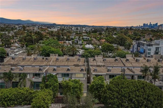 717 N Highland Avenue 21, Los Angeles, CA 90038