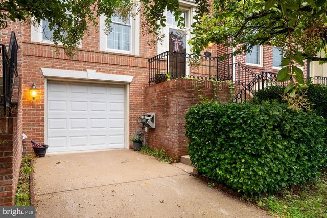 14614 CREEK VALLEY CT, Centreville, VA 20120