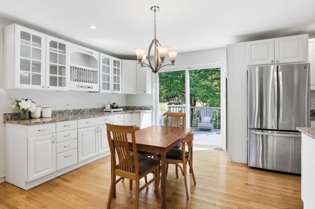 149 Nourse Rd, Bolton, MA 01740