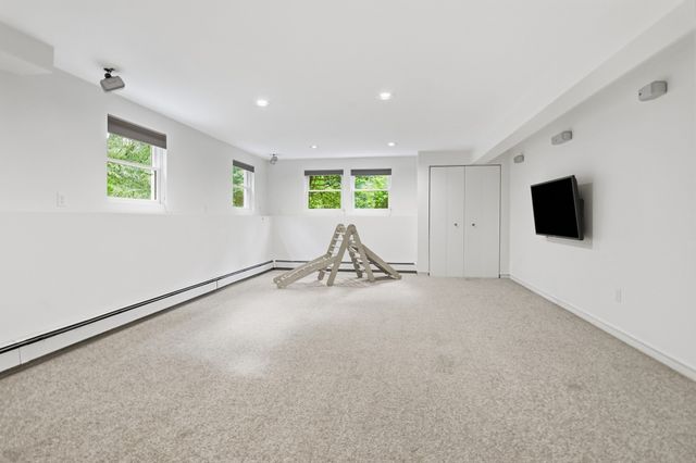149 Nourse Rd, Bolton, MA 01740