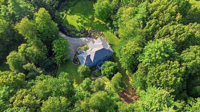149 Nourse Rd, Bolton, MA 01740