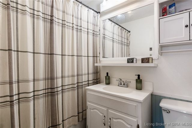 2421 Cypress Street, Madison, IN 47250