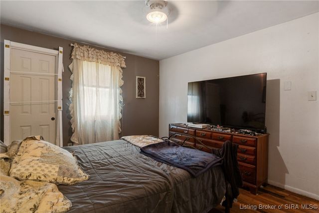 2421 Cypress Street, Madison, IN 47250