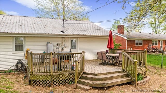 2421 Cypress Street, Madison, IN 47250
