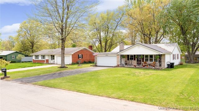 2421 Cypress Street, Madison, IN 47250