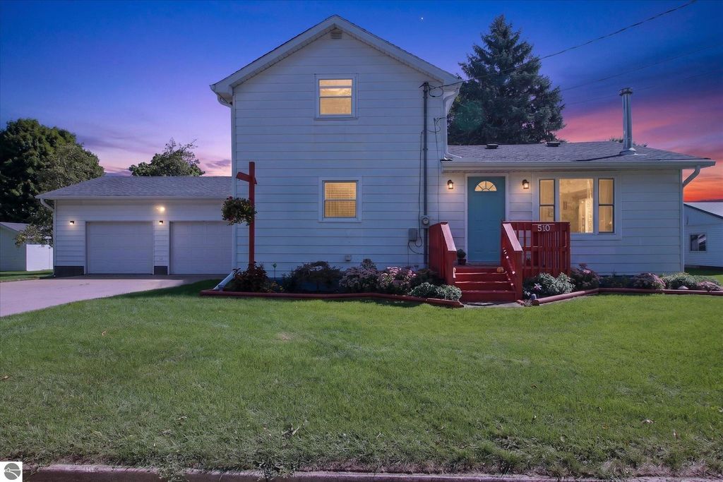 Image 1 of property listing at 510 Teman Street, St Louis, MI 48880