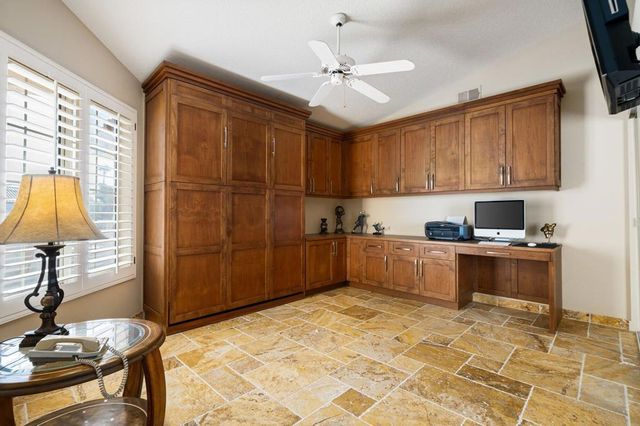 684 Vista Lago Circle N, Palm Desert, CA 92211