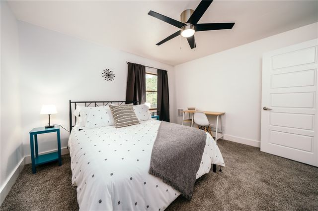 18 Melbourn Drive, Bella Vista, AR 72714