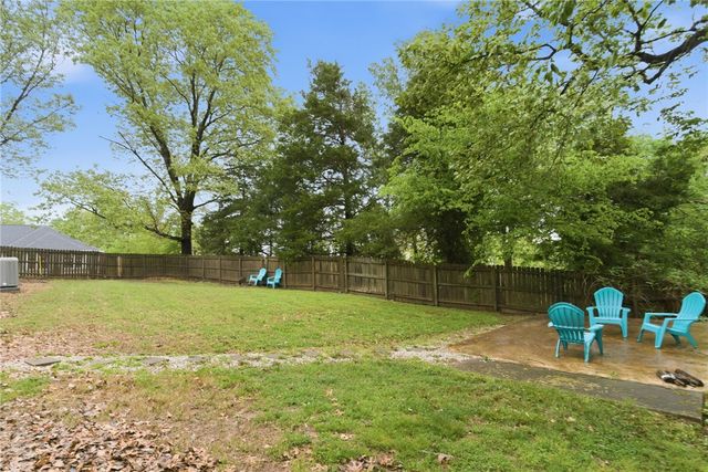 18 Melbourn Drive, Bella Vista, AR 72714