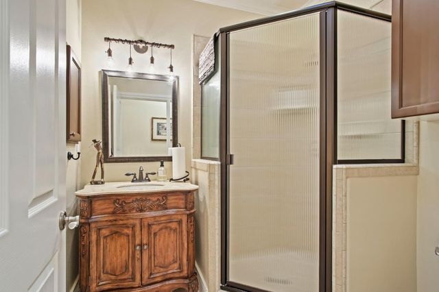 2441 E Tuolumne Rd, Turlock, CA 95382