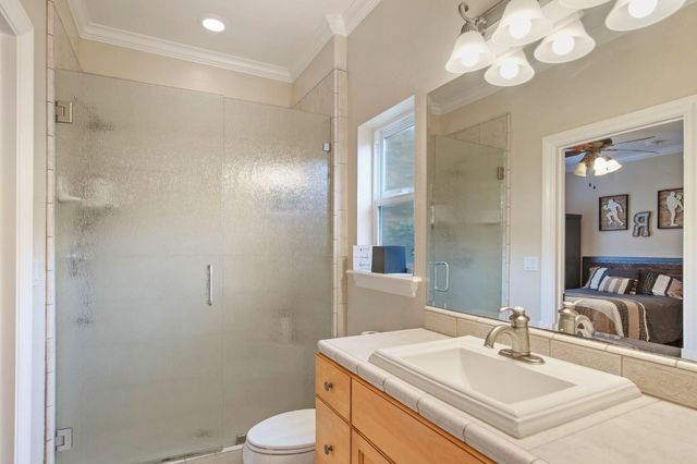 2441 E Tuolumne Rd, Turlock, CA 95382