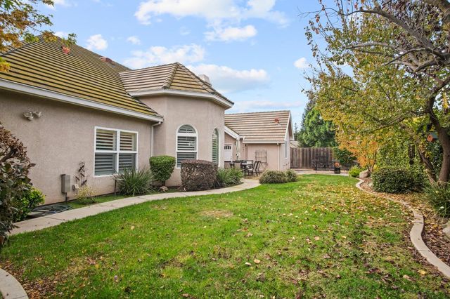 2441 E Tuolumne Rd, Turlock, CA 95382