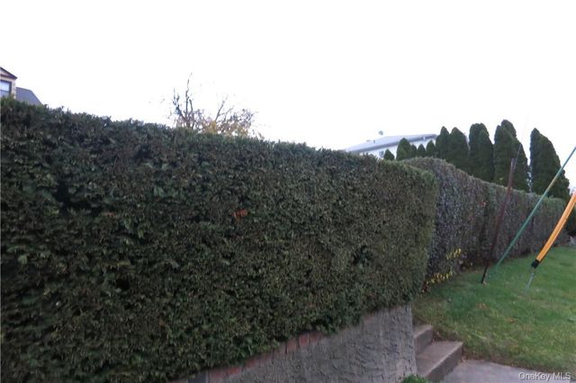 25 Acacia 1, New Rochelle, NY 10805