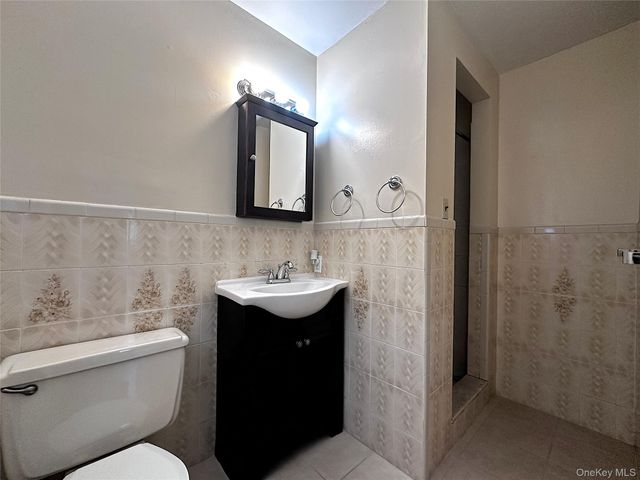 25 Acacia 1, New Rochelle, NY 10805