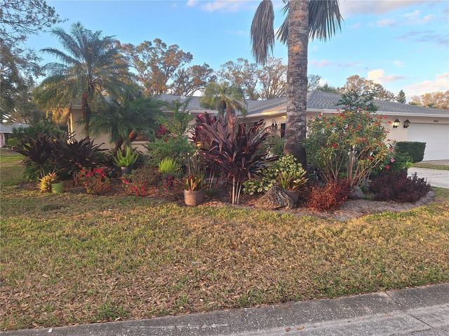 6912 W COUNTRY CLUB DRIVE N, Sarasota, FL 34243