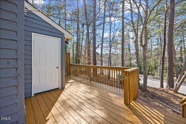 5725 Pool Side Drive, Raleigh, NC 27612