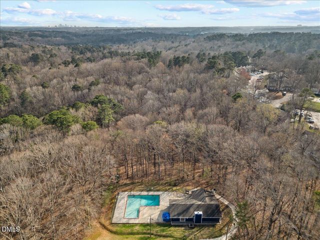 5725 Pool Side Drive, Raleigh, NC 27612