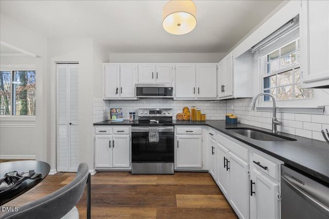 5725 Pool Side Drive, Raleigh, NC 27612